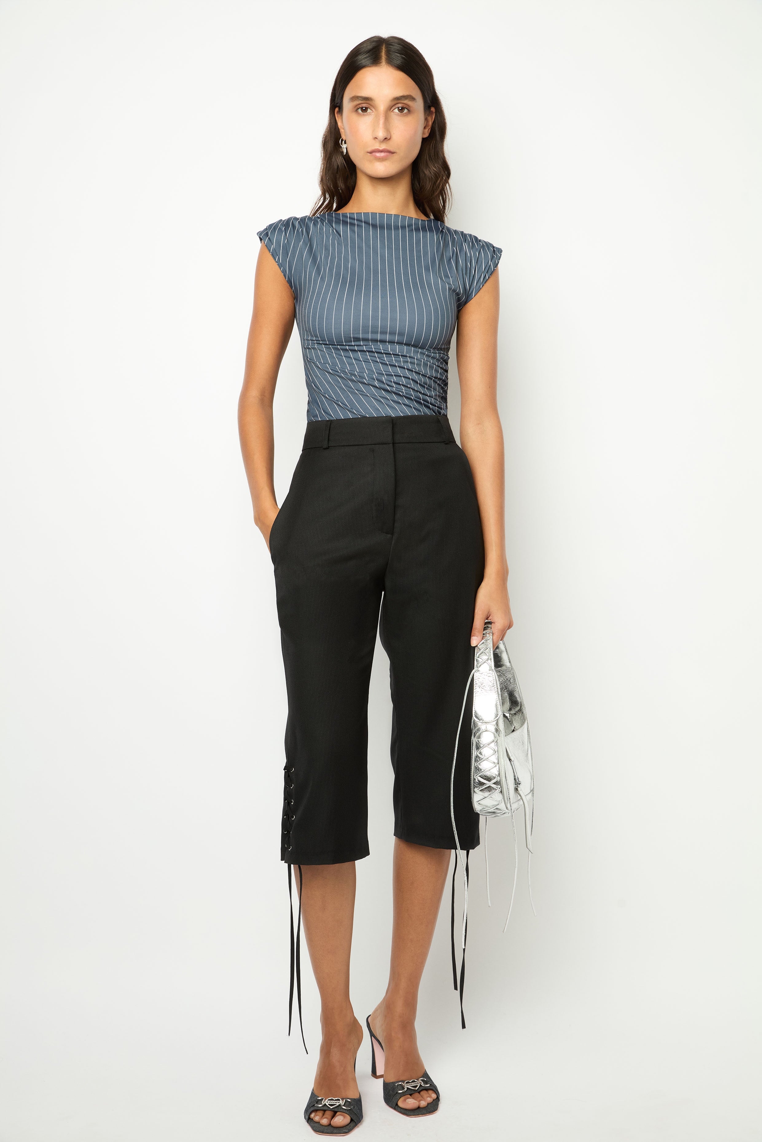 HEARTBREAKER CAPRI PANTS in pinstripped black