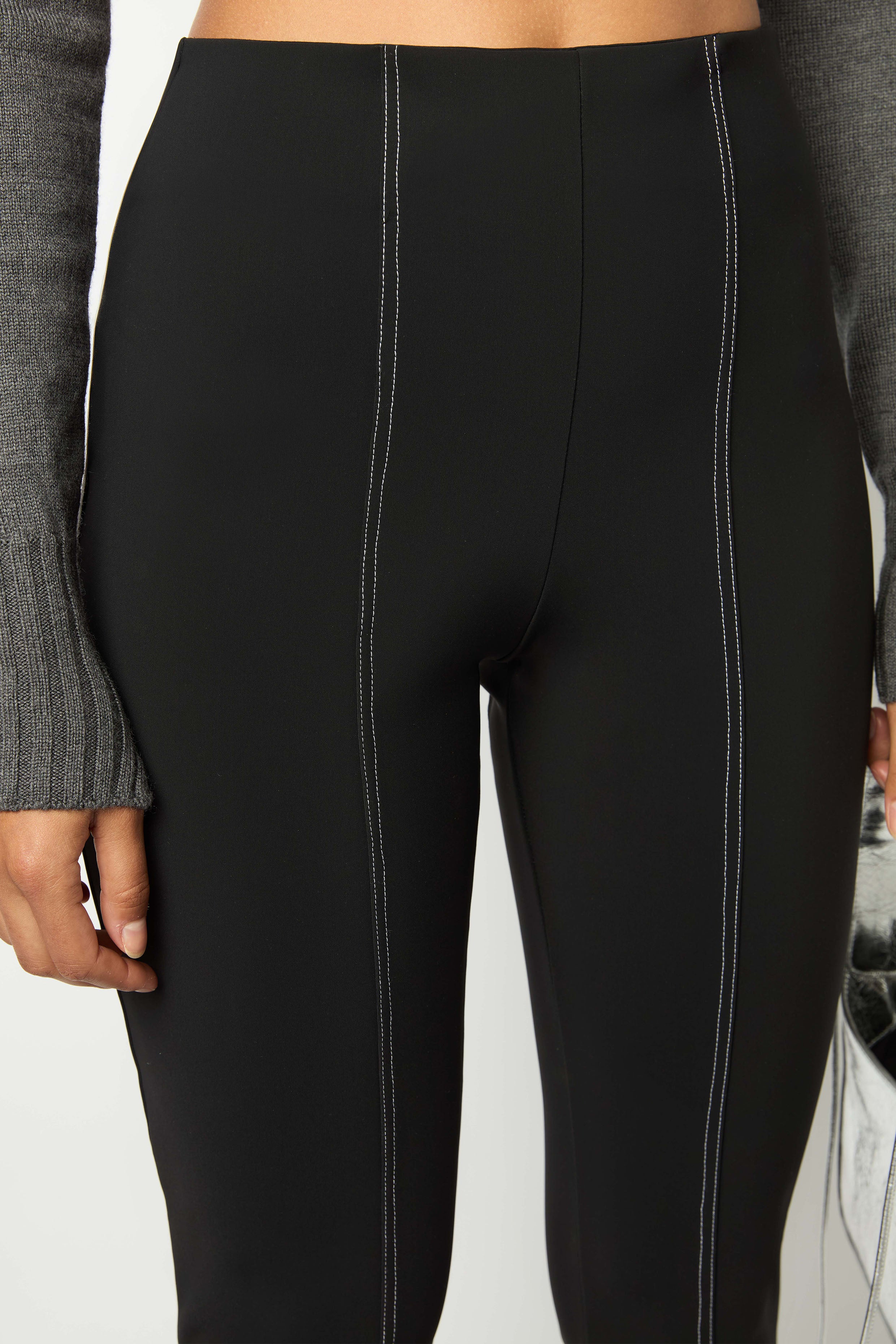 FANTOMETTE PANT in black and white